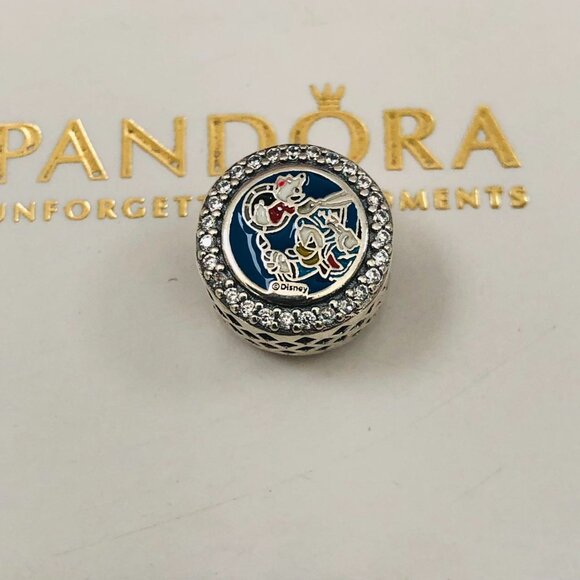 🌞📖 Pandora Disney Wonder Charm Featuring Donald Duck and Huey Charm - Picture 1 of 4